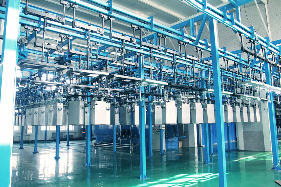 Automatic spraying and testing line